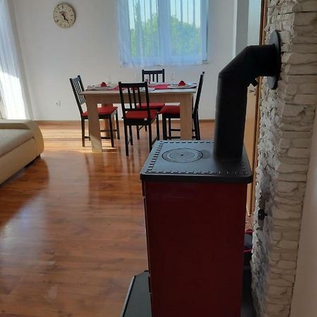 Apartman Igy Винкуран Екстериор снимка